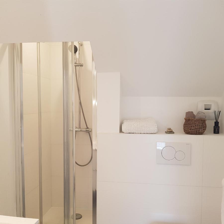 Santorin, Appartement Lumineux Au Coeur De Ванн Экстерьер фото